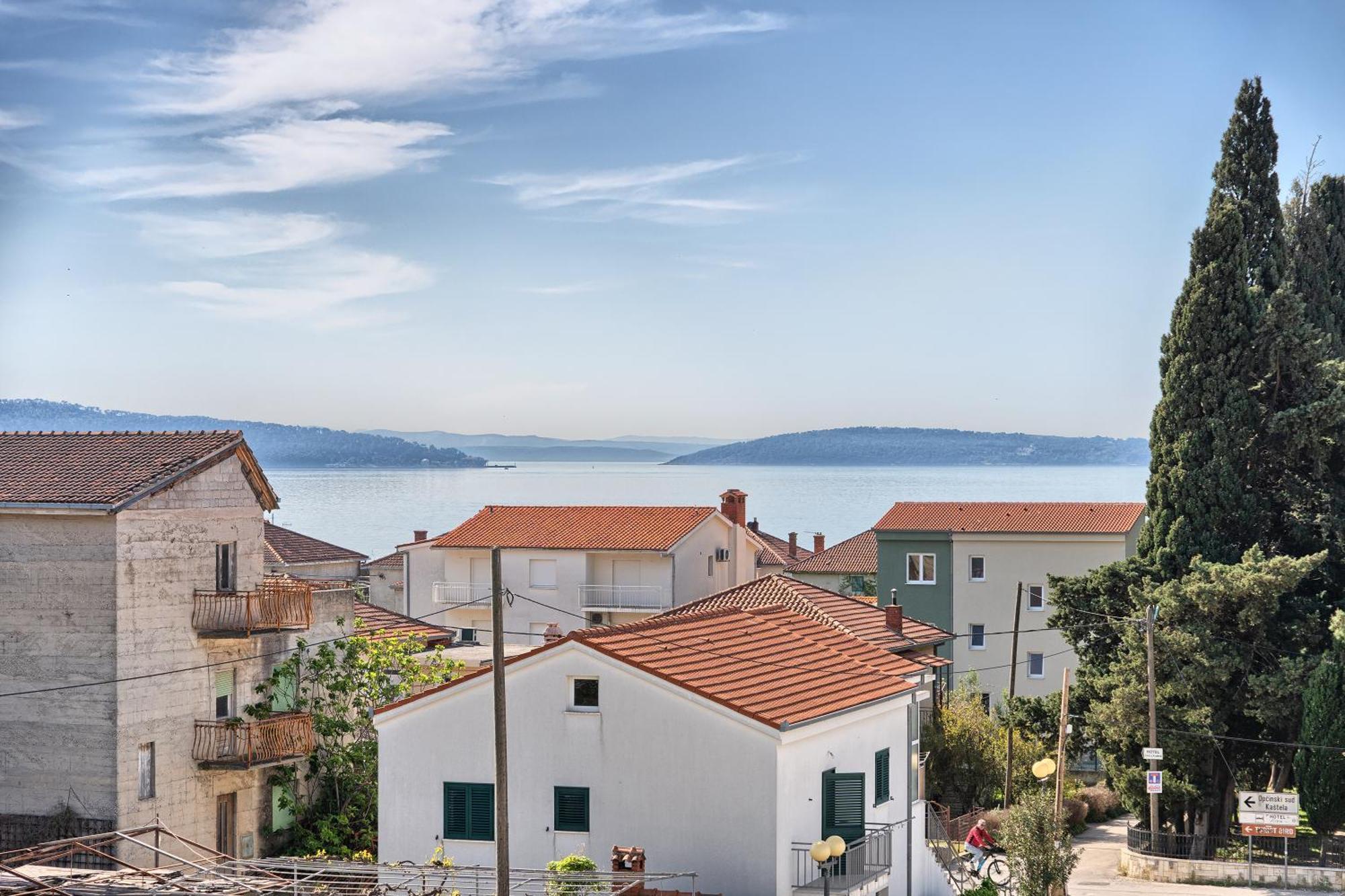 3Rd Floor Apartman Kaštela Buitenkant foto